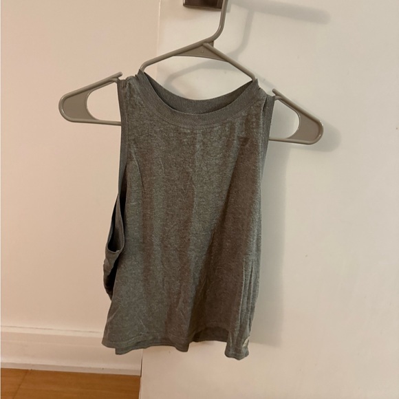 Vuori Energy Crop Tank - Picture 4 of 7